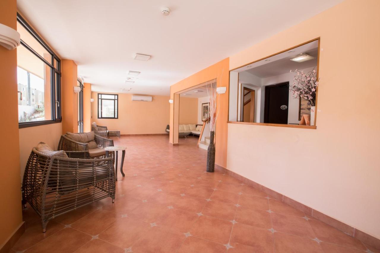 Hadass Desert Inn Dimona Exterior photo