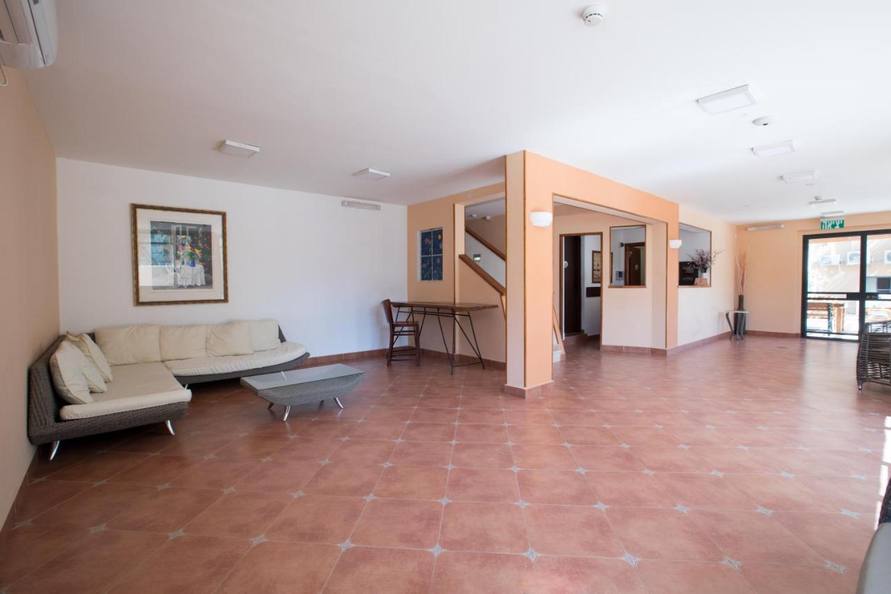 Hadass Desert Inn Dimona Exterior photo