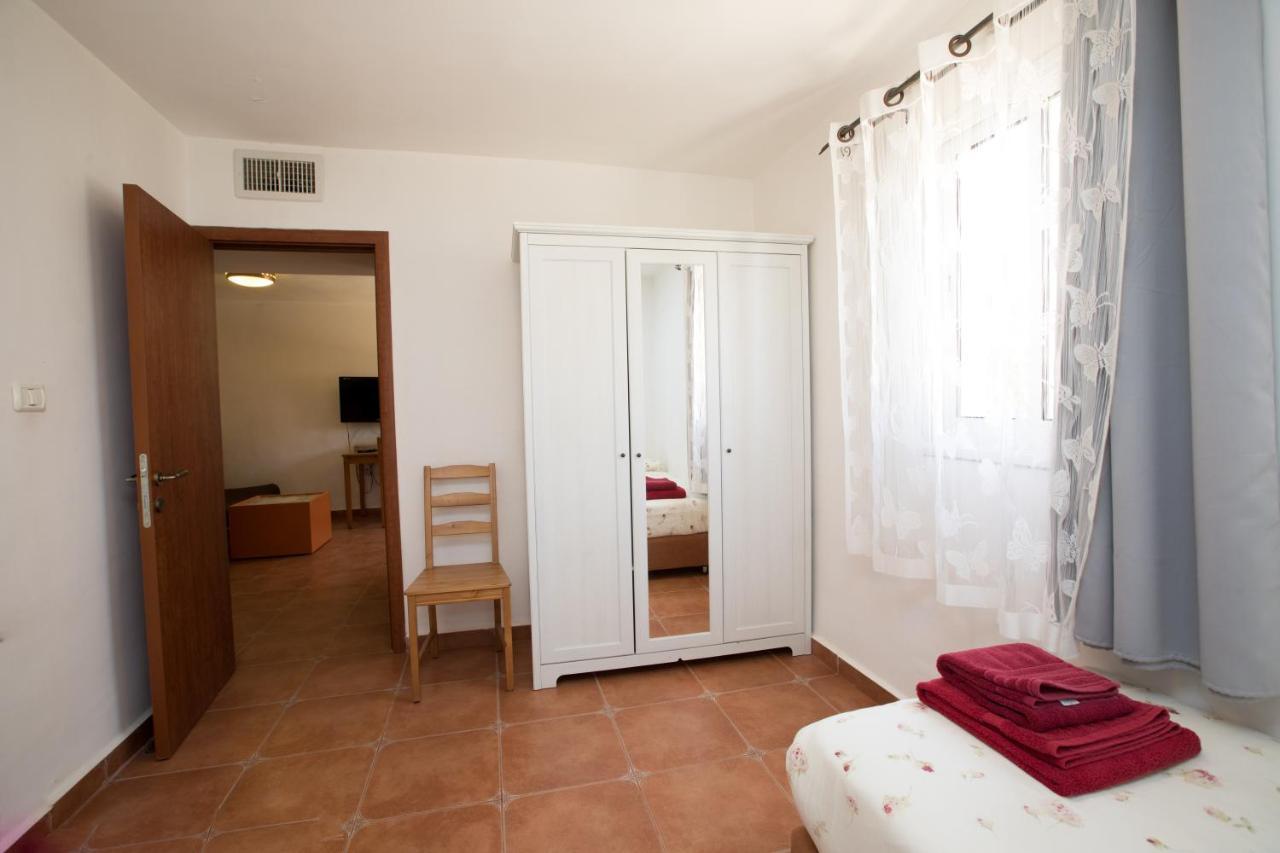Hadass Desert Inn Dimona Exterior photo